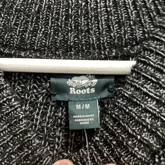BNWT Roots Oversized Sweater - Picture 7 of 9
